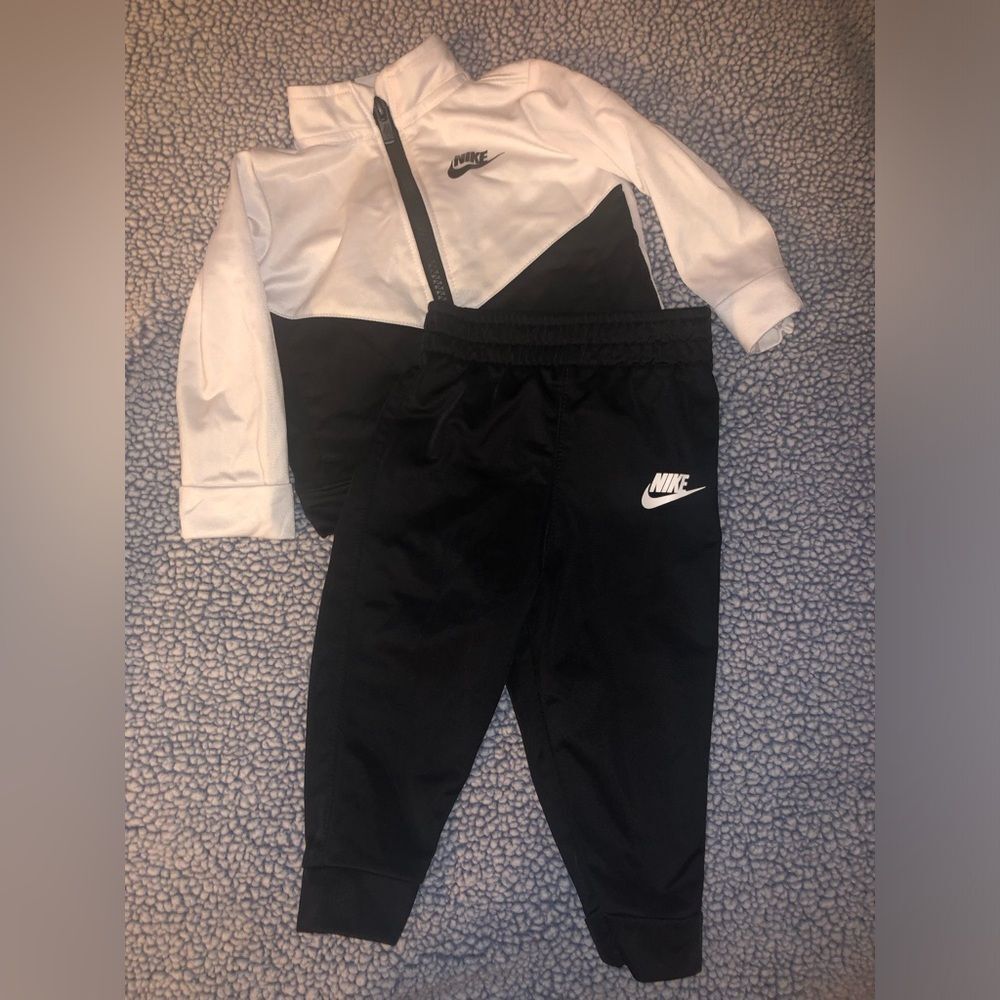 Baby Nike Set 9Months